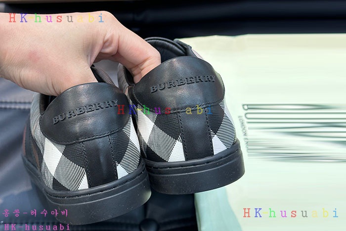 NEW 버버리 신발 신상 BB  3240281