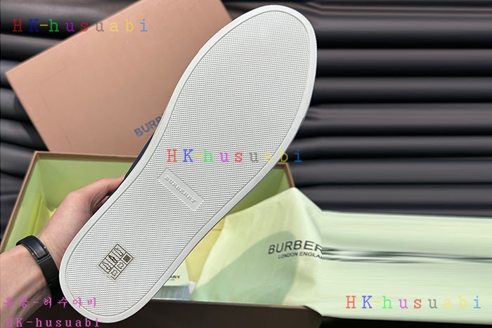 NEW 버버리 신발 신상 BB  3240280