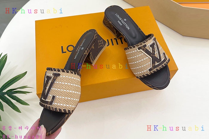 NEW 루이비통 샌들 신상 LV 968035