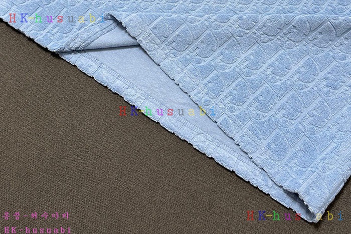 NEW 디올 반팔티 신상 DR 627014
