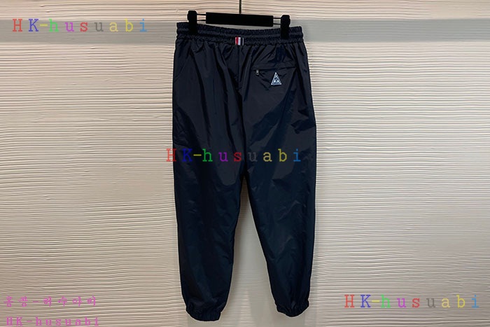 NEW 몽클레어 바지 신상 M 982810