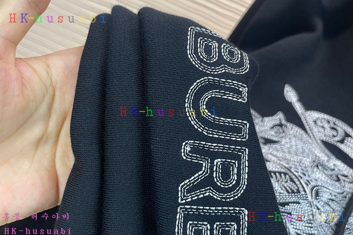 NEW 버버리 후드티 신상 BB 2424551