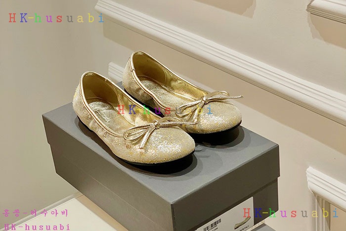 NEW 발렌시아가 신발 신상 B 958245