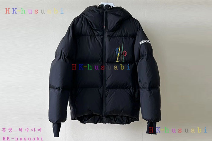 NEW 몽클레어 패딩 신상 M 358822