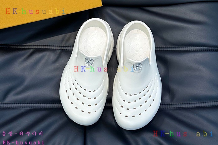 NEW 루이비통 신발 신상 LV 985504