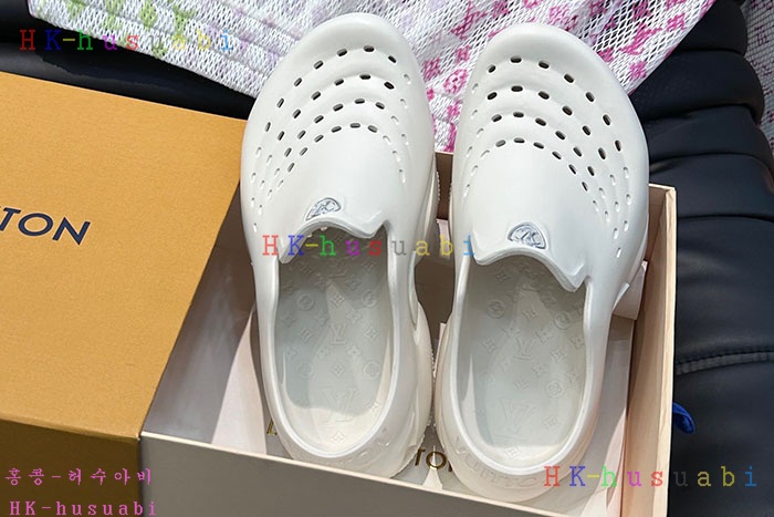 NEW 루이비통 신발 신상 LV 985504