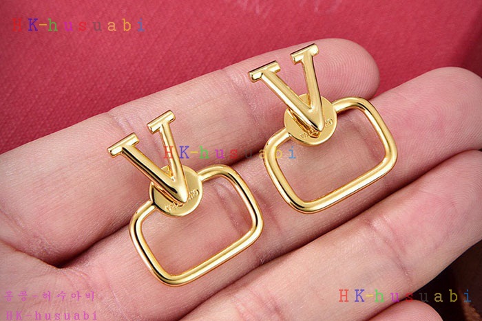 NEW 발렌티노 귀걸이 신상 V 628993