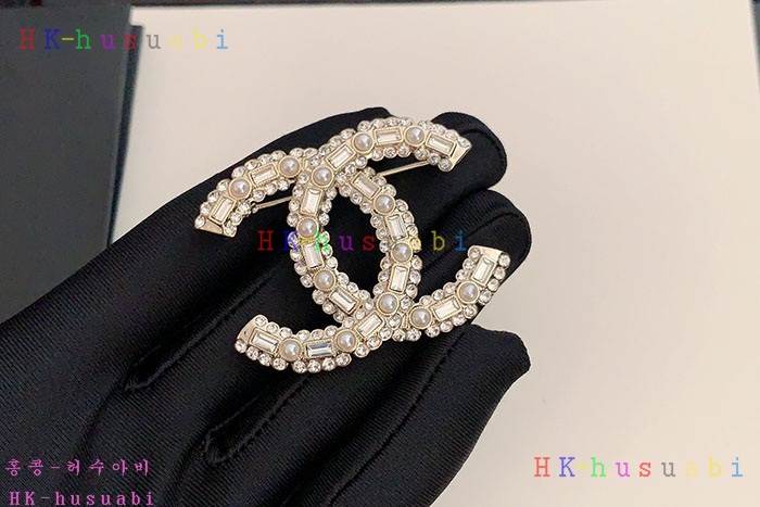 NEW 샤넬 브로치 신상 C 595514
