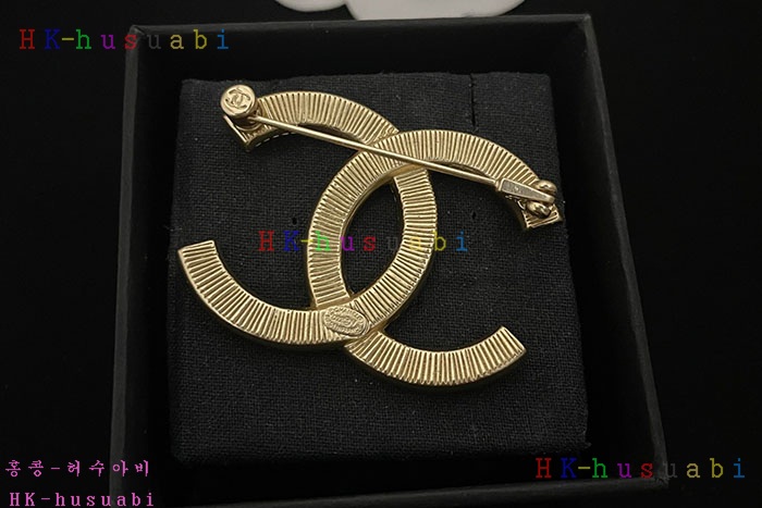 NEW 샤넬 브로치 신상 C 595524