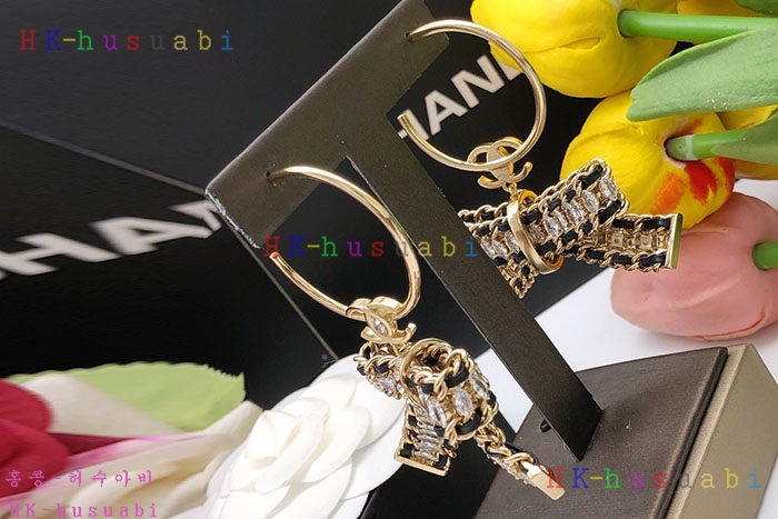 NEW 샤넬 귀걸이 신상 C 595562