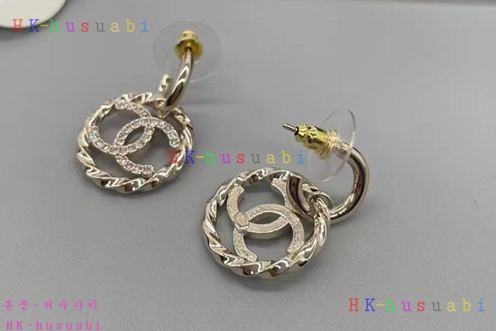 NEW 샤넬 귀걸이 신상 C 595569