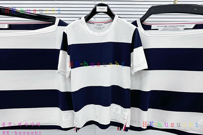 NEW 톰브라운 반팔티 신상 TB  6828251