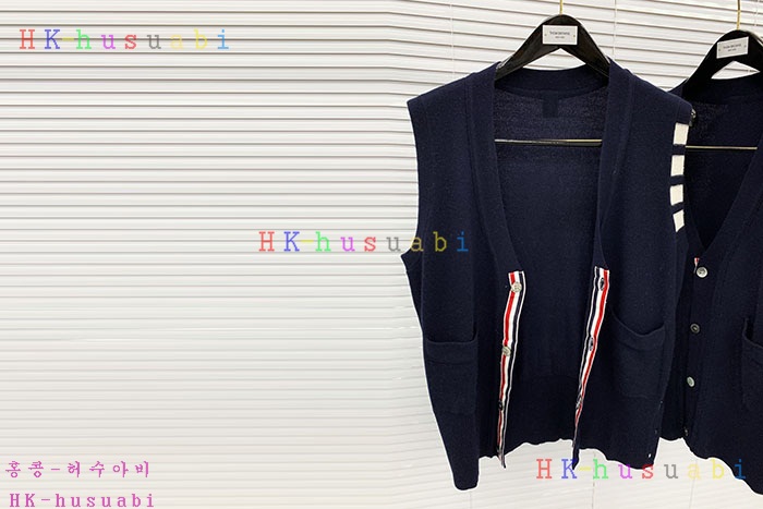 NEW 톰브라운 니트조끼 신상 TB  6828309