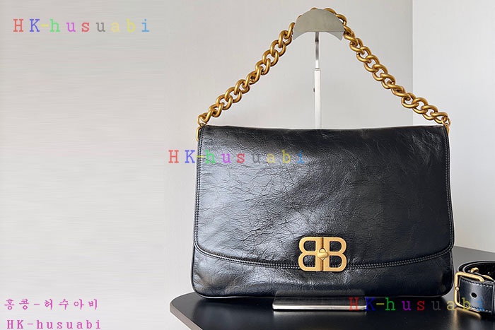 ★미러급★발렌시아가 BB SOFT 라지 플랩 백  7484882-3