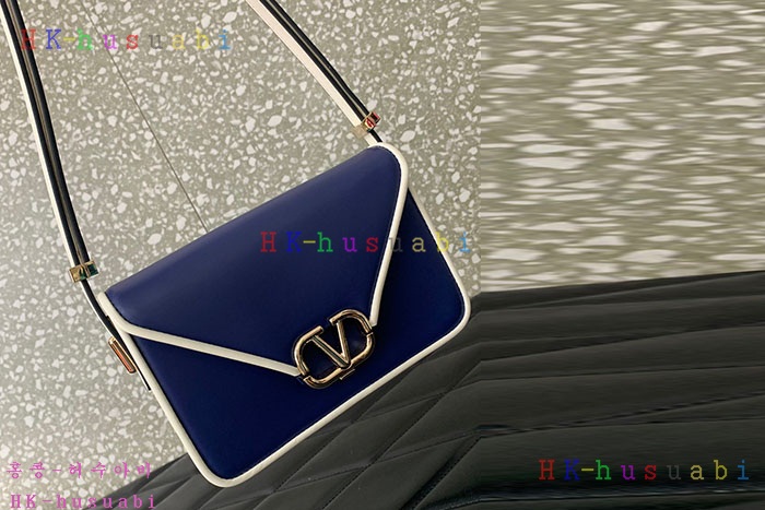 ★미러급★발렌티노 가라바니 가죽 스몰 숄더 3W2B0M59IAI-2