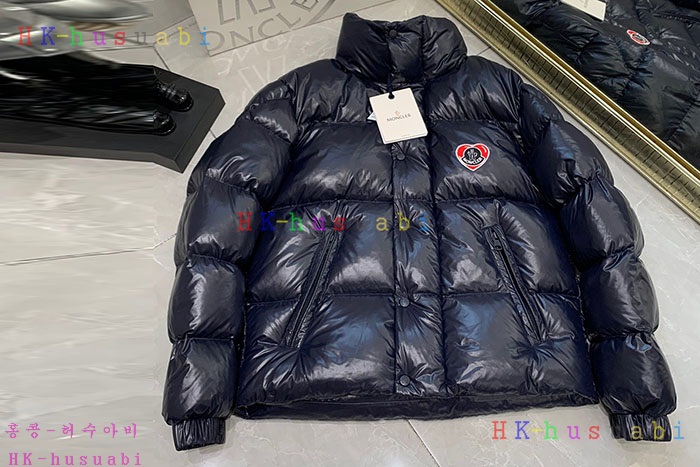 NEW 몽클레어 패딩 신상 M 1425601