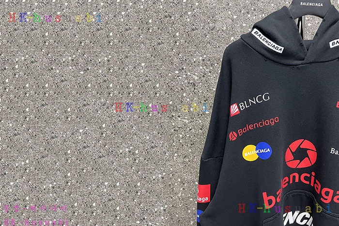 NEW 발렌시아가 후드티 신상 B 685528