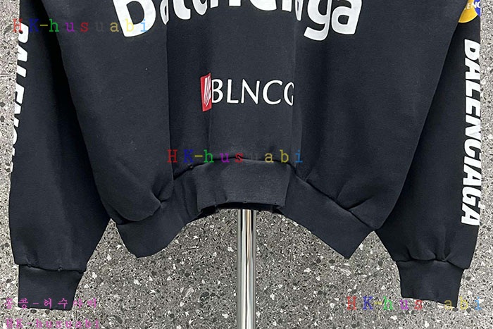 NEW 발렌시아가 후드티 신상 B 685528