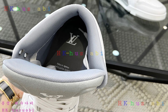 NEW 루이비통 신발 신상 LV 5774409