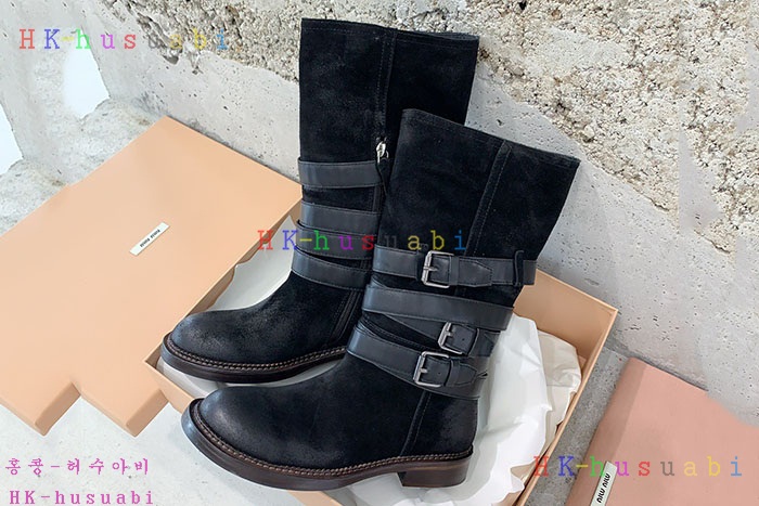 NEW 미우미우 신발 신상 M 668236