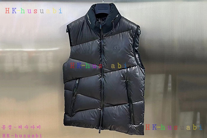 NEW 몽클레어 패딩조끼 신상 M 41719