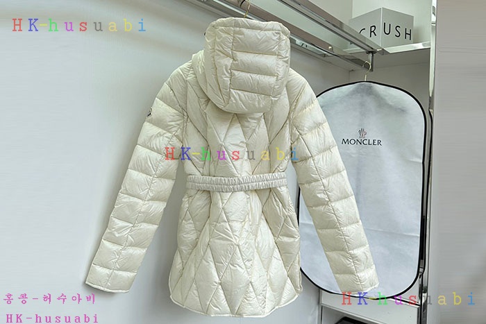 NEW 몽클레어 패딩 신상 M  5282265