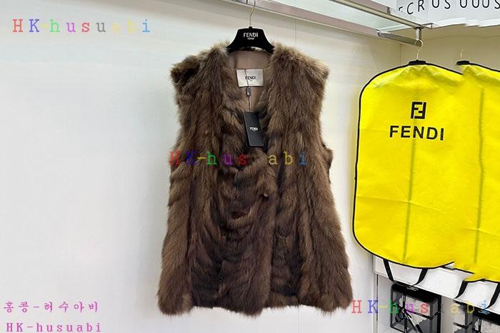 NEW 펜디 밍크조끼 신상 FD 747118