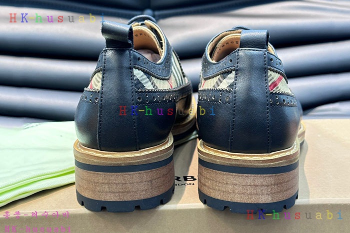 NEW 버버리 신발 신상 B 5582400