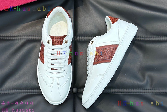 NEW 페라가모 스니커즈 신상 F 8858003