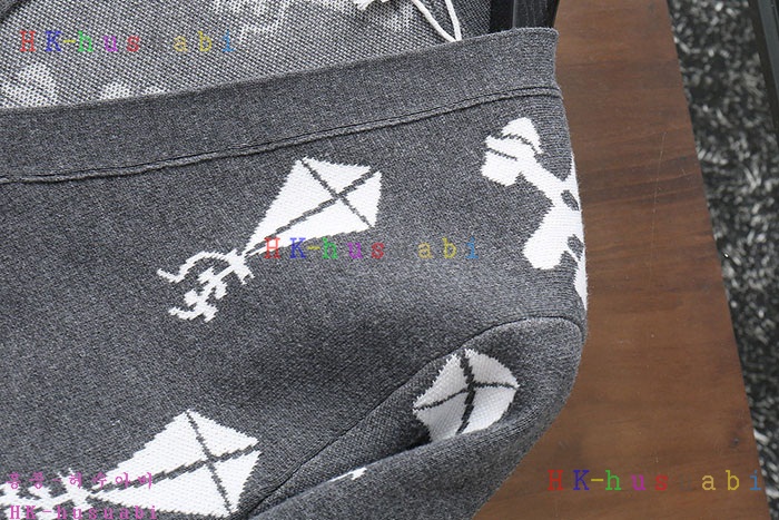 NEW 톰브라운 가디건 신상 TB 582551