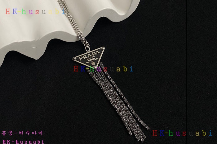 NEW 프라다 목걸이 신상 P 6682701