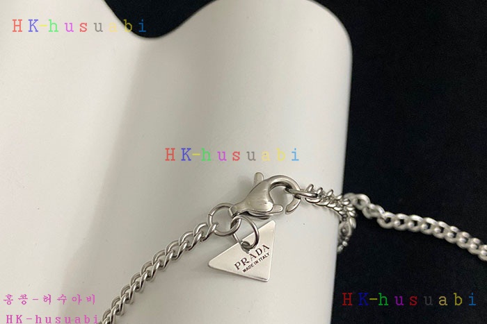 NEW 프라다 목걸이 신상 P 6682701