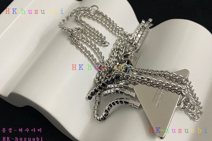 NEW 프라다 목걸이 신상 P 6682701