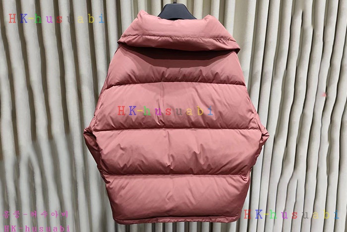 NEW 아크네 스튜디오 패딩 신상 A 558241