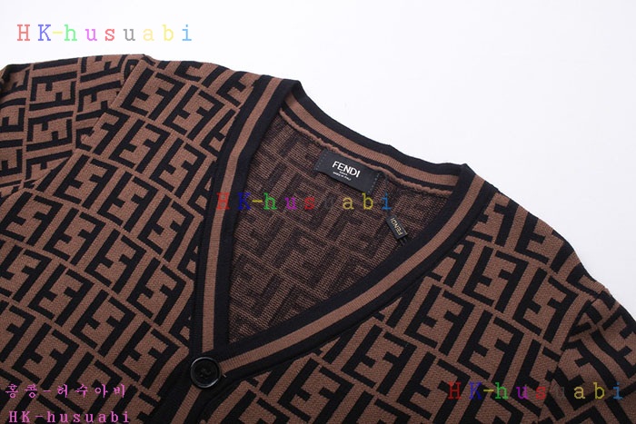 NEW 펜디 가디건 신상 FD 9282209