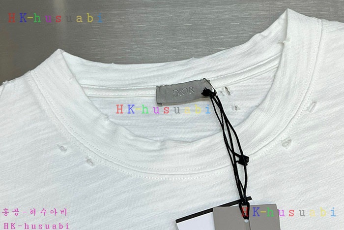 NEW 디올 반팔티 신상 DR 858005