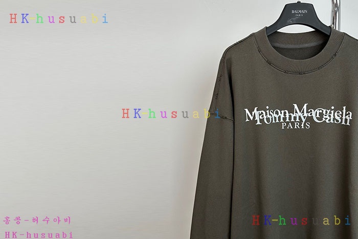 NEW 메종 메르지엘라 맨투맨 신상 M 8857022