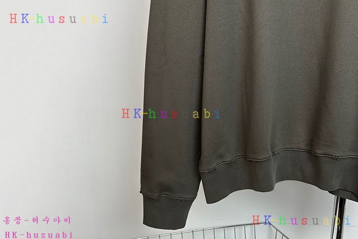 NEW 메종 메르지엘라 맨투맨 신상 M 8857022