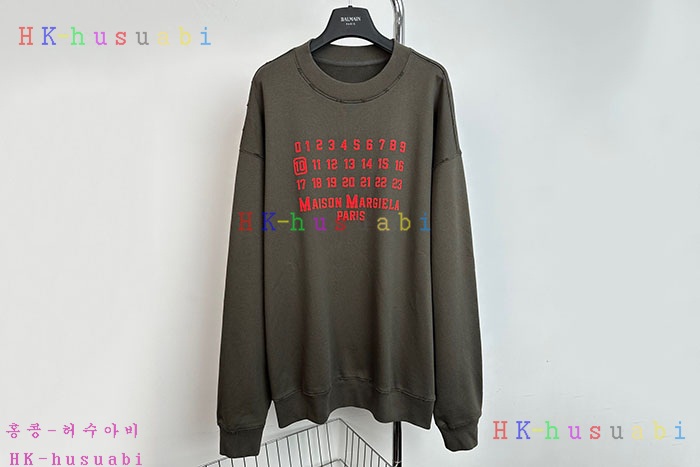 NEW 메종 메르지엘라 맨투맨 신상 M 8857027
