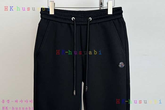 NEW 몽클레어 바지 신상 M 1074028