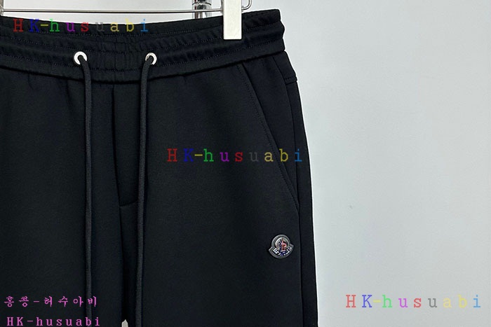 NEW 몽클레어 바지 신상 M 1074028