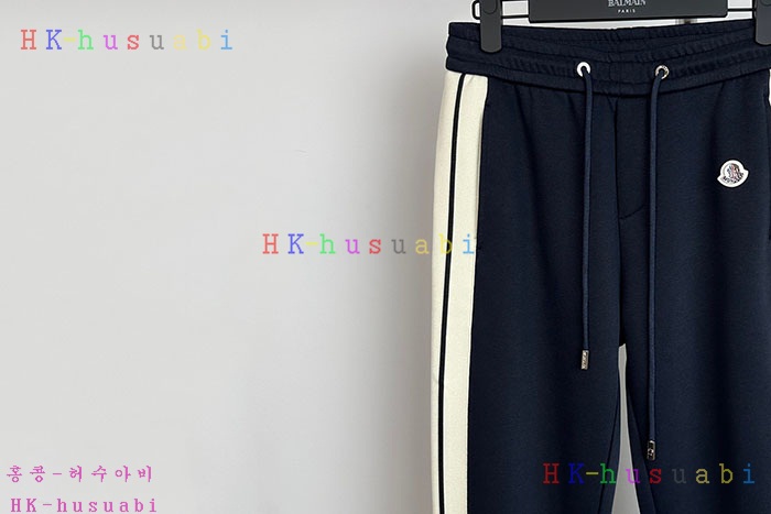 NEW 몽클레어 바지 신상 M 1074032