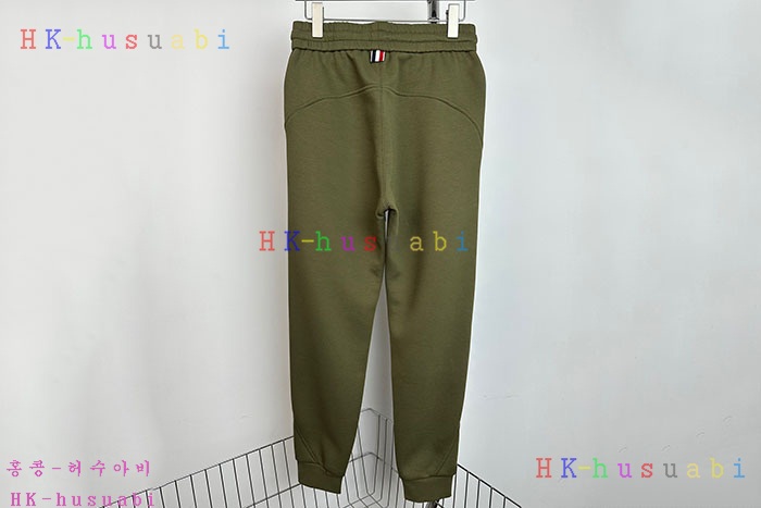 NEW 몽클레어 바지 신상 M 1074033