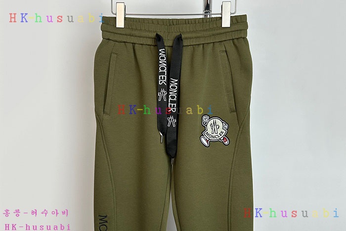 NEW 몽클레어 바지 신상 M 1074033