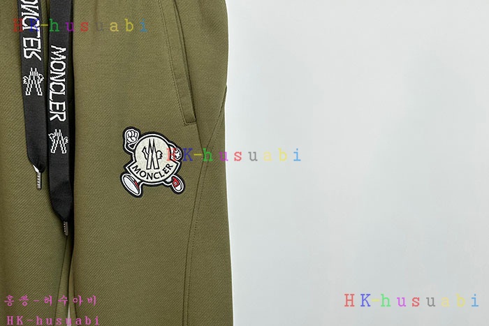 NEW 몽클레어 바지 신상 M 1074033