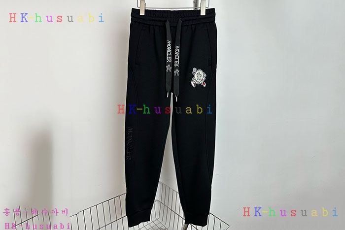 NEW 몽클레어 바지 신상 M 1074034