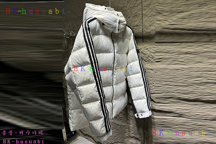 NEW 몽클레어 패딩 신상 M 1074046