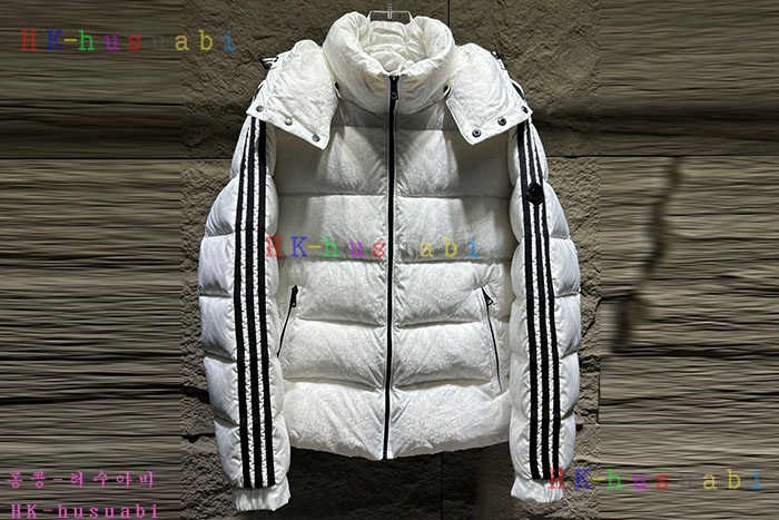 NEW 몽클레어 패딩 신상 M 1074046