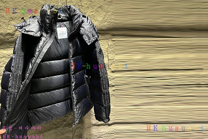 NEW 몽클레어 패딩 신상 M 1074048
