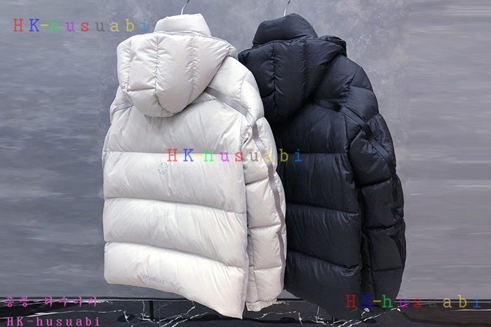 NEW 몽클레어 패딩 신상 M 1074058